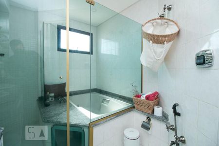 Apartamento à venda com 150m², 3 quartos e 3 vagasBanheiro Suite 2