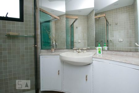 Apartamento à venda com 150m², 3 quartos e 3 vagasBanheiro Suite 1