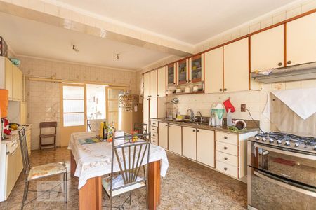 Casa à venda com 450m², 10 quartos e 3 vagasCozinha Casa 1