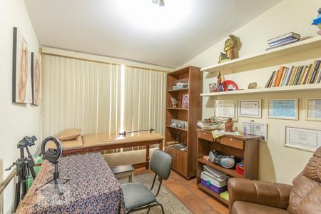 Casa à venda com 450m², 10 quartos e 3 vagasQuarto 2 Casa 1