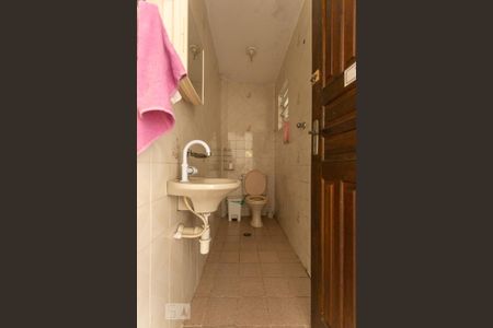 Casa à venda com 450m², 10 quartos e 3 vagasBanheiro 1 Casa 2