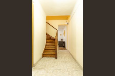 Casa à venda com 450m², 10 quartos e 3 vagasCorredor Casa 1