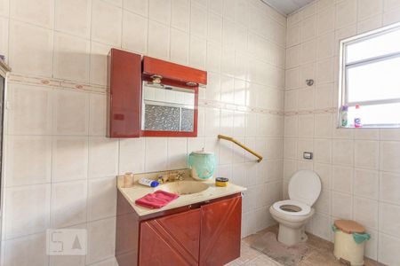 Casa à venda com 450m², 10 quartos e 3 vagasBanheiro 2 Casa 1