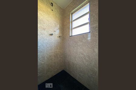 Apartamento para alugar com 120m², 2 quartos e 1 vaga Apartamento para alugar com 120m², 2 quartos e 1 vagaBanheiro