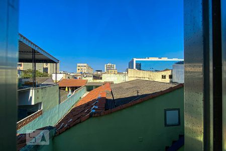 Quarto 1 de apartamento para alugar com 2 quartos, 120m² em Olaria, Rio de Janeiro