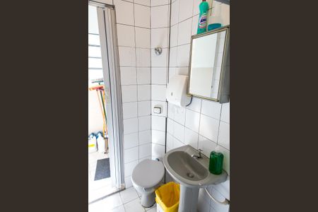 Casa para alugar com 120m², 2 quartos e 2 vagasBanheiro 2