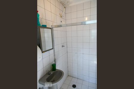 Casa para alugar com 120m², 2 quartos e 2 vagasBanheiro 2