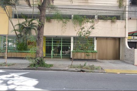 Apartamento à venda com 142m², 3 quartos e 1 vagaFachada e portaria