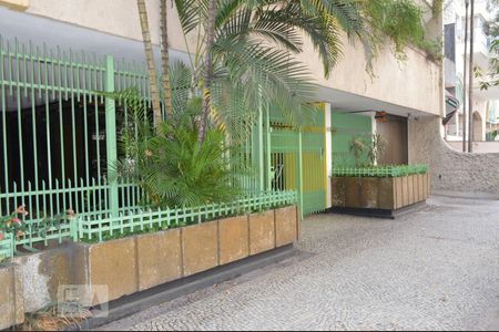 Apartamento à venda com 142m², 3 quartos e 1 vagaFachada e portaria