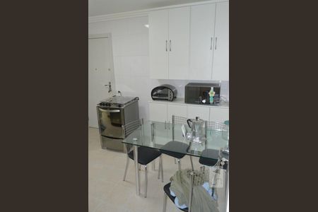 Apartamento à venda com 142m², 3 quartos e 1 vagaCozinha e Área de Serviço