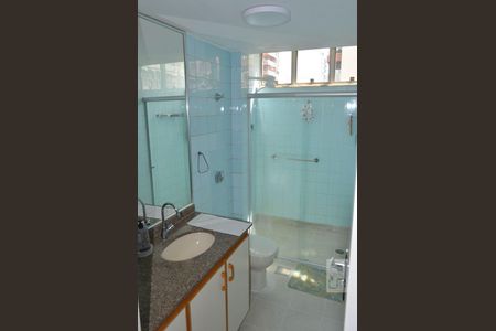 Apartamento à venda com 142m², 3 quartos e 1 vagaBanheiro Social