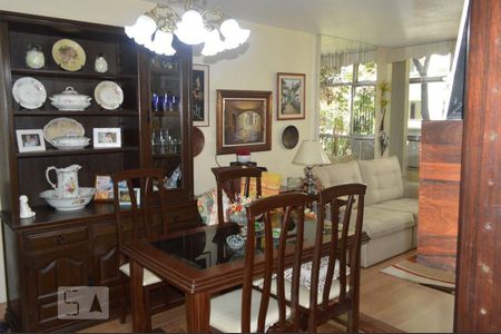 Sala de apartamento à venda com 3 quartos, 142m² em Icaraí, Niterói