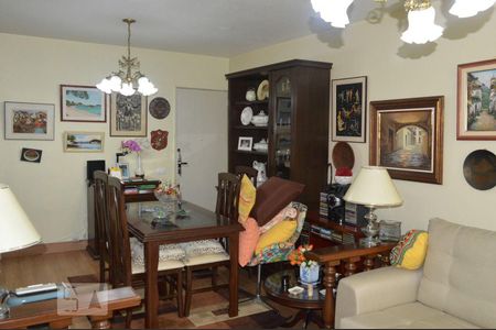 Sala de apartamento à venda com 3 quartos, 142m² em Icaraí, Niterói