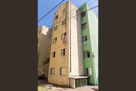 Apartamento para alugar com 44m², 2 quartos e 1 vaga Apartamento para alugar com 44m², 2 quartos e 1 vagaFachada