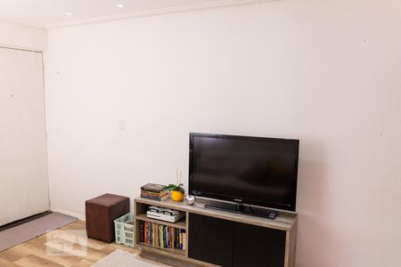 Sala de apartamento para alugar com 2 quartos, 44m² em Penha de França, São Paulo