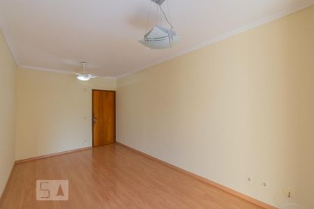 Apartamento para alugar com 82m², 3 quartos e 1 vaga Apartamento para alugar com 82m², 3 quartos e 1 vagaSala