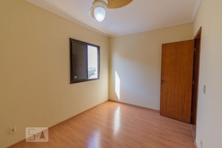 Apartamento para alugar com 82m², 3 quartos e 1 vaga Apartamento para alugar com 82m², 3 quartos e 1 vagaQuarto 1