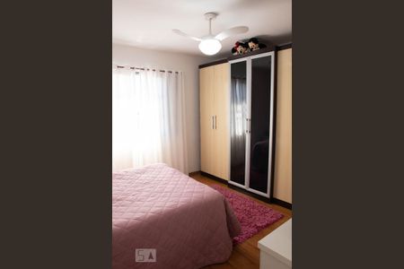 Apartamento à venda com 142m², 3 quartos e 1 vagaQuarto 2