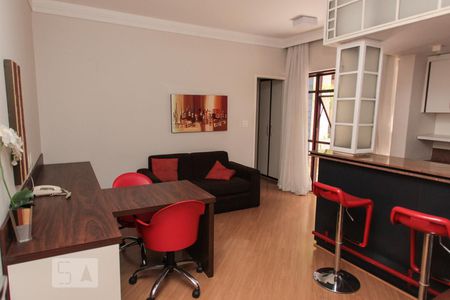 Sala de apartamento para alugar com 1 quarto, 40m² em Funcionários, Belo Horizonte