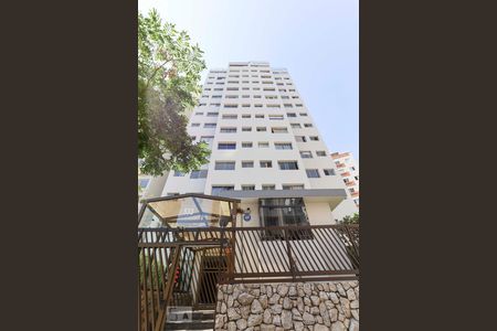 Apartamento para alugar com 55m², 1 quarto e 1 vagaFachada