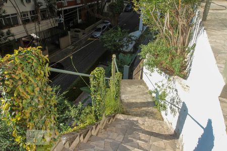 Casa à venda com 370m², 4 quartos e 2 vagasJardim