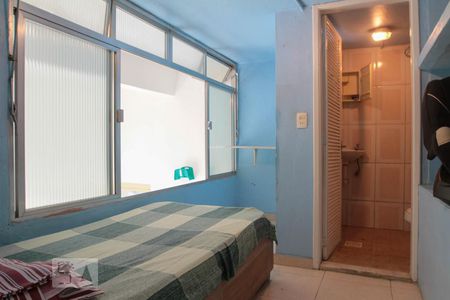 Casa à venda com 370m², 4 quartos e 2 vagasQuarto de Serviço 2