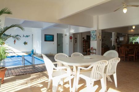 Casa à venda com 370m², 4 quartos e 2 vagasEspaço de Lazer