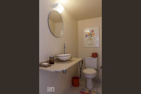 Lavabo de casa à venda com 4 quartos, 370m² em Humaitá, Rio de Janeiro