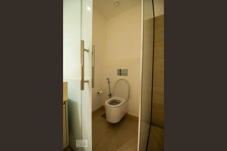 Studio à venda com 80m², 1 quarto e 2 vagasBanheiro da Suíte