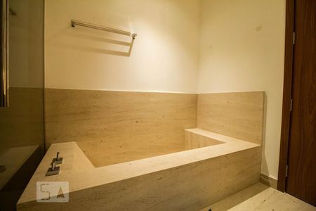 Studio à venda com 80m², 1 quarto e 2 vagasBanheiro da Suíte