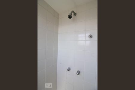 Apartamento à venda com 55m², 2 quartos e 1 vaga Apartamento à venda com 55m², 2 quartos e 1 vagaDetalhe banheiro