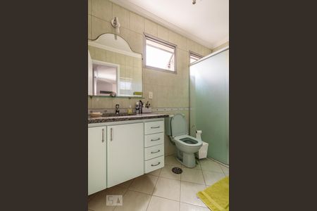 Apartamento à venda com 267m², 4 quartos e 3 vagasBanheiro da Suíte 3