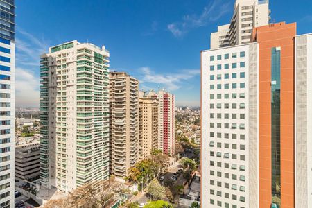 Apartamento à venda com 267m², 4 quartos e 3 vagasVista da Suíte 3