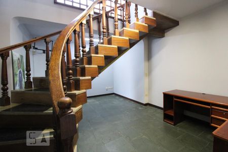 Casa à venda com 300m², 3 quartos e 5 vagasSaleta