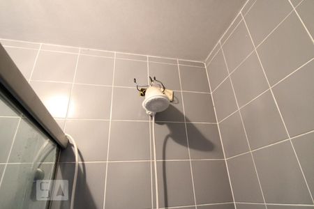 Casa à venda com 300m², 3 quartos e 5 vagasBanheiro social 2 - Chuveiro