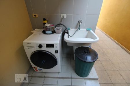 Casa à venda com 300m², 3 quartos e 5 vagasÁrea de serviço