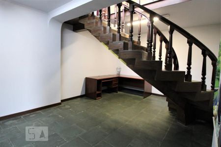 Casa à venda com 300m², 3 quartos e 5 vagasSaleta