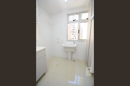Apartamento para alugar com 63m², 2 quartos e 1 vagaÁrea de Serviço