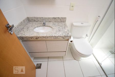 Banheiro da Suíte de apartamento para alugar com 2 quartos, 63m² em Sul (águas Claras), Brasília