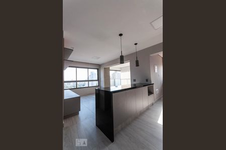 Apartamento à venda com 71m², 2 quartos e 1 vaga Apartamento à venda com 71m², 2 quartos e 1 vagaCozinha Americana