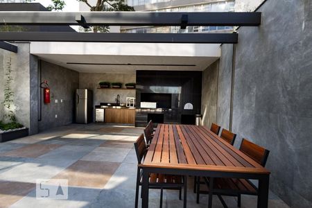 Apartamento à venda com 71m², 2 quartos e 1 vaga Apartamento à venda com 71m², 2 quartos e 1 vagaÁrea comum