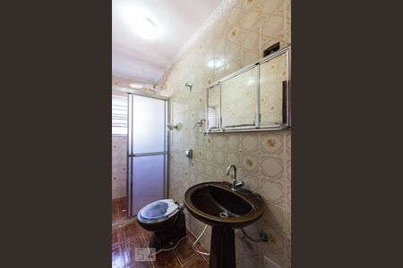 Banheiro de casa para alugar com 1 quarto, 60m² em Casa Verde Alta, São Paulo