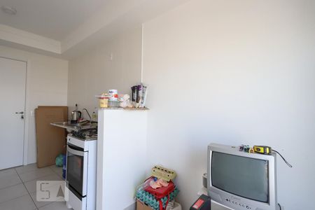 Sala Cozinha e Lavanderia de apartamento para alugar com 1 quarto, 29m² em Vila Palmeiras, São Paulo