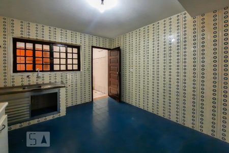 Casa para alugar com 120m², 2 quartos e 4 vagasCozinha
