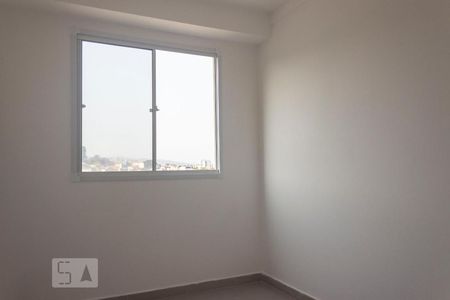 Quarto 1 de apartamento para alugar com 2 quartos, 40m² em Vila Zat, São Paulo