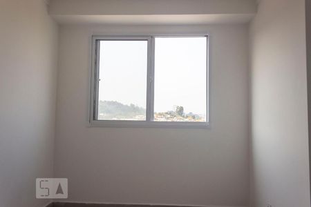 Sala de apartamento para alugar com 2 quartos, 40m² em Vila Zat, São Paulo