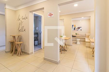 Apartamento para alugar com 42m², 2 quartos e sem vaga Apartamento para alugar com 42m², 2 quartos e sem vagaÁrea comum - Salão de festas