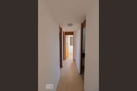 Corredor de apartamento para alugar com 3 quartos, 65m² em Lauzane Paulista, São Paulo