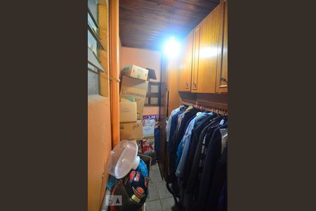 Closet de casa à venda com 3 quartos, 110m² em Guajuviras, Canoas