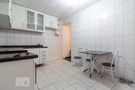 Casa à venda com 85m², 2 quartos e sem vaga Casa à venda com 85m², 2 quartos e sem vagaCozinha